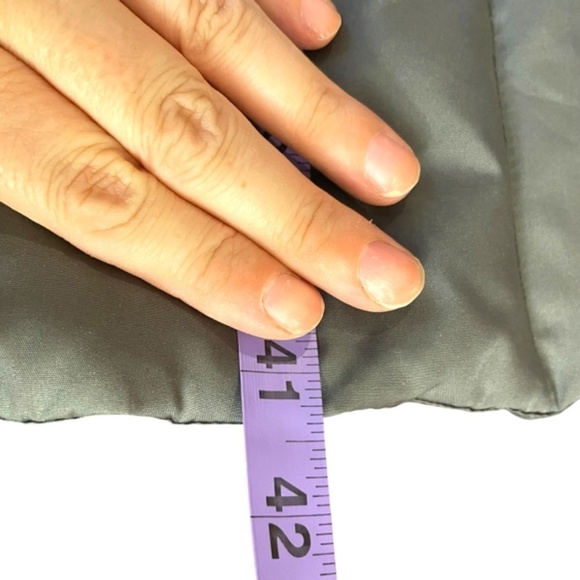 Dark Gray Feather Down Puffer Jacket 🤍 - Picture 14 of 16